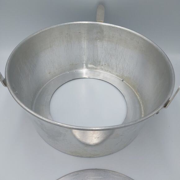 Vintage COMET Aluminum Tube Bunt Baking Pan Angel Food Cake‎ Pan 10" Round 2 pc - Picture 4 of 4